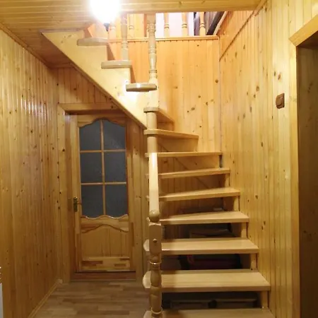 Карпатська Полонина Apartment Yaremche Exterior photo